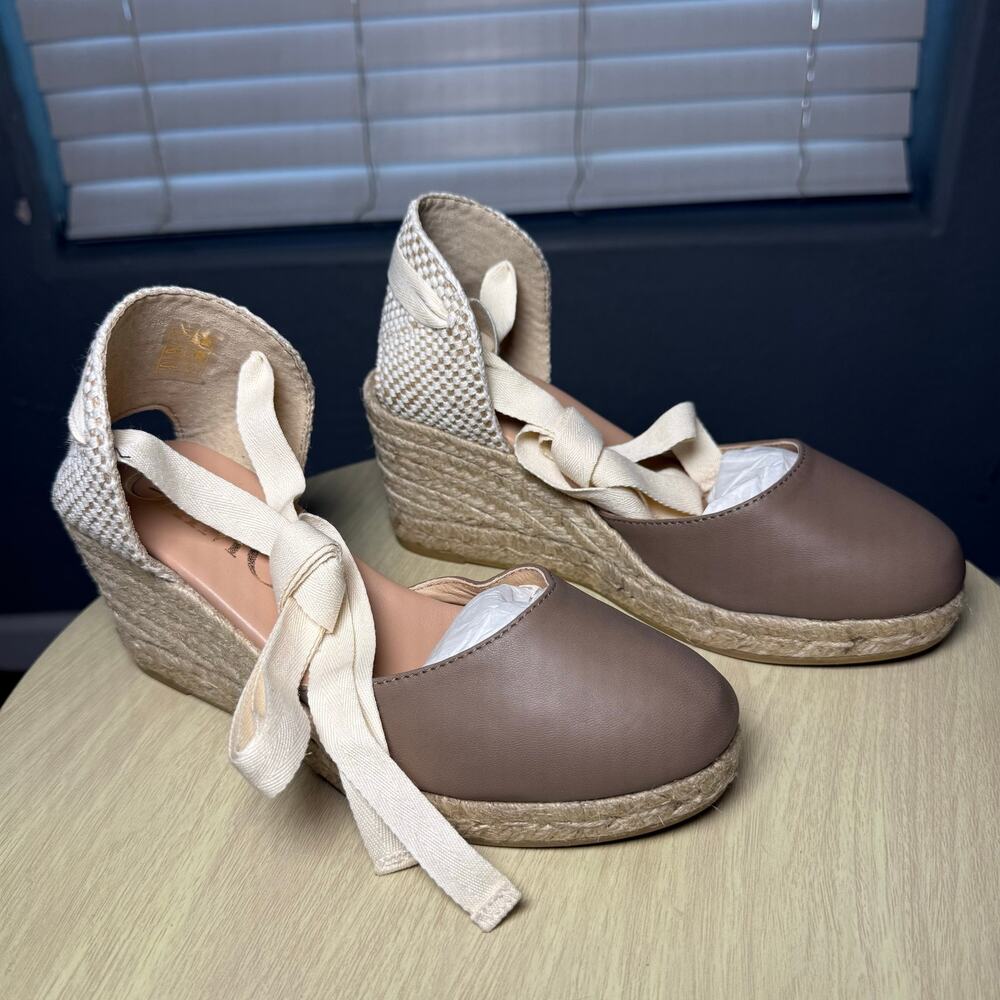 NWOT Gaimo Sedal Espadrilles, Taupe, US 6